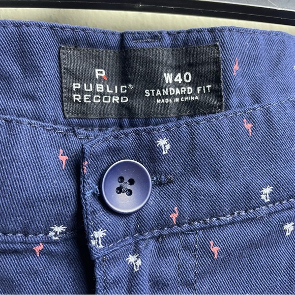 Public Record Shorts Men’s Size 40 Blue Palm Trees And Flamingos Print Bermuda - Picture 3 of 5